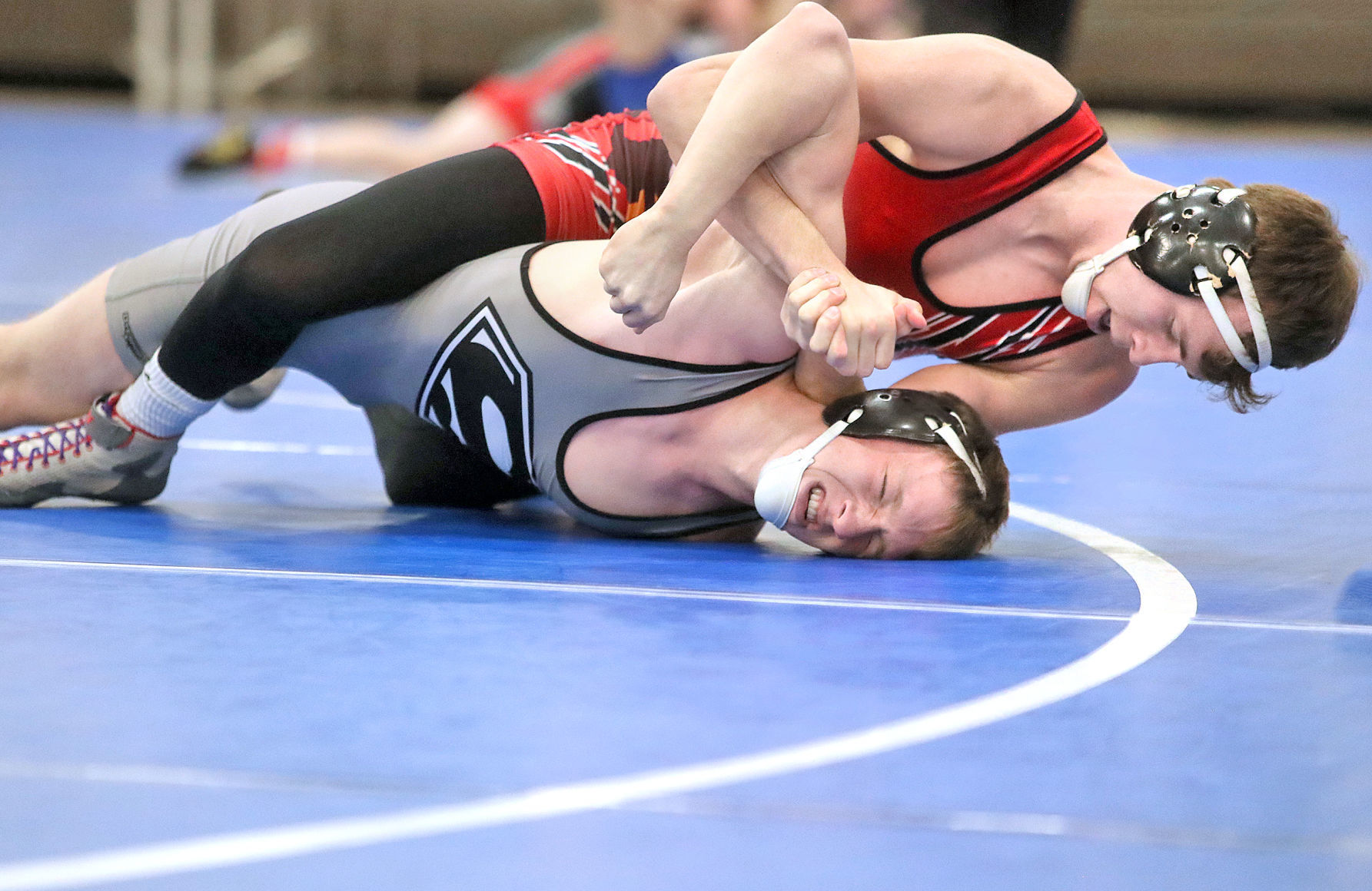 190210_D2WREST08